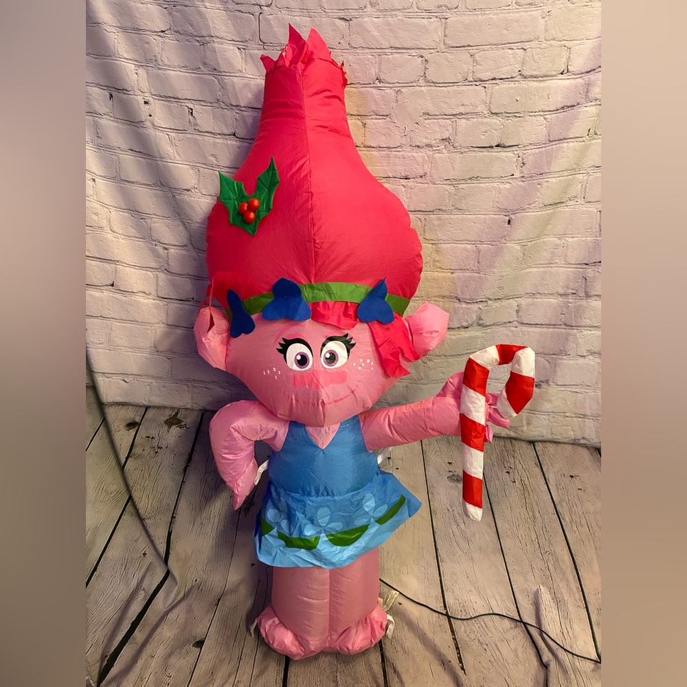 Trolls Poppy LED 3.5' Airblown Inflatable Dreamworks Candy Cane Christmas Gemmy